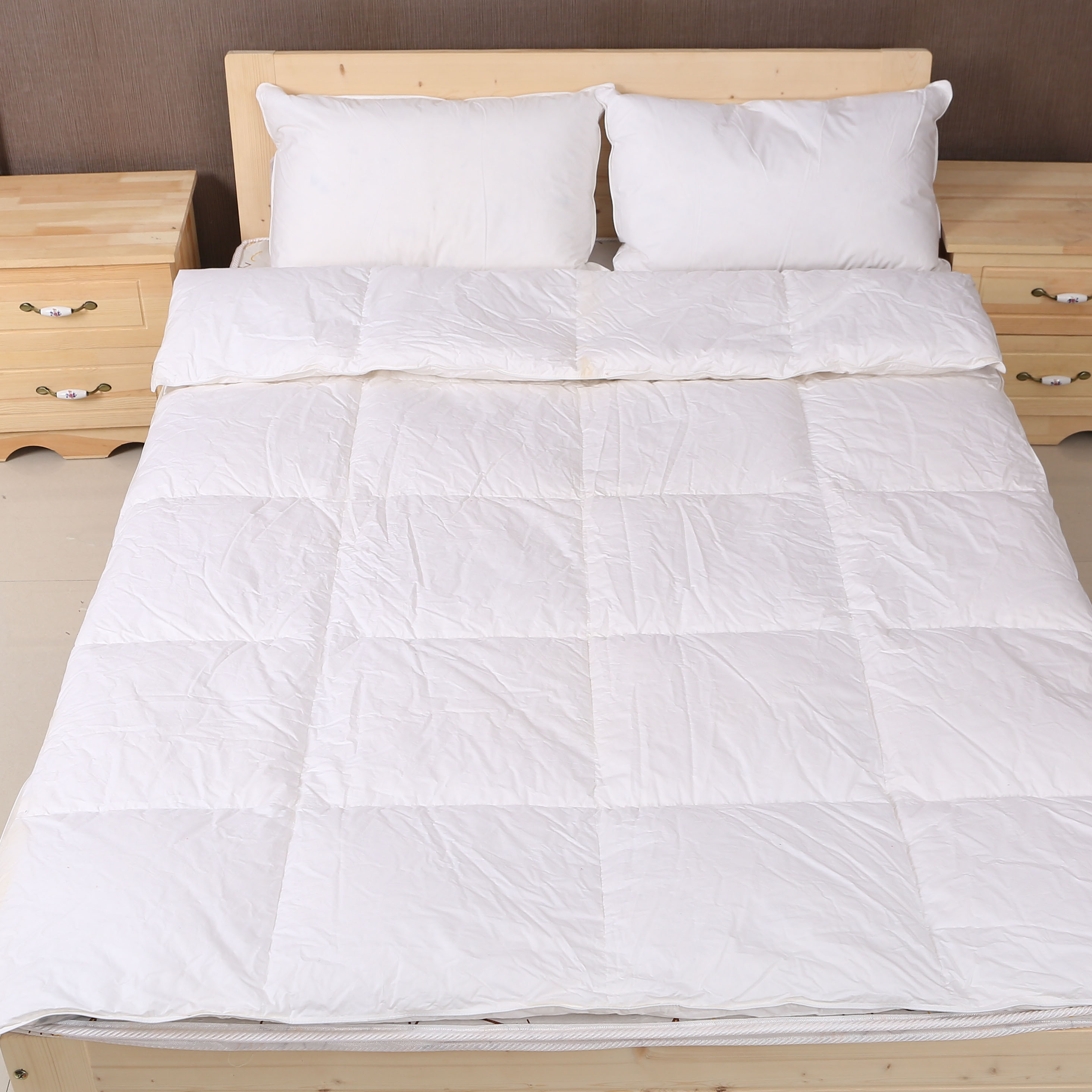 Hot Selling Cheap White 49 Polyester 51 Duck Down Soft Hospital Bed Duck Down Duvet Wholesale 